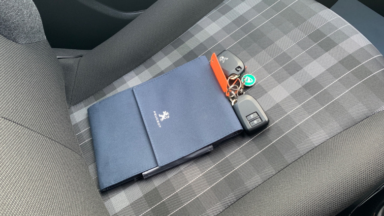 Peugeot 108 1.0 72 Allure 5dr Petrol Hatchback